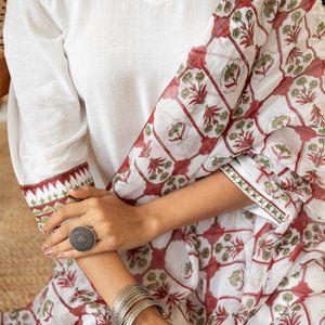 Hand Block-Printed organza dupatta-Red (only Dupatta)